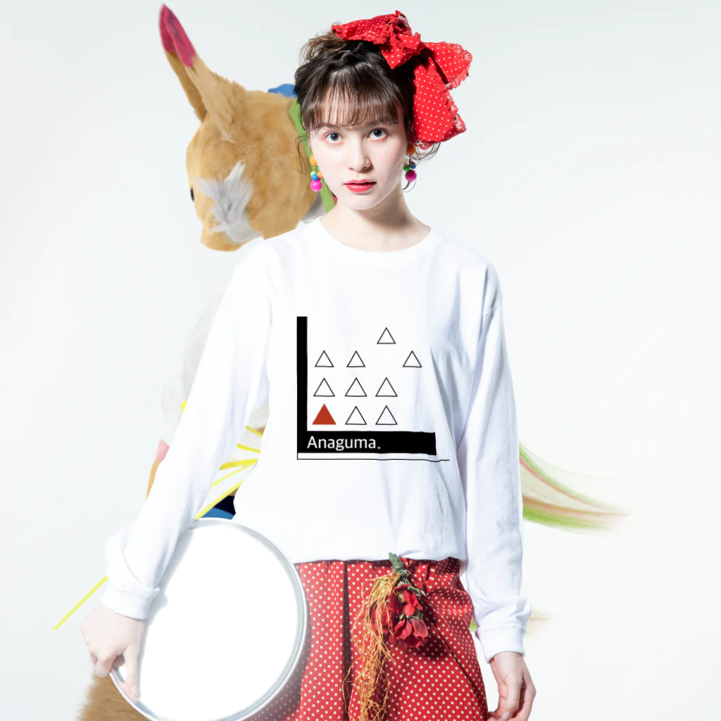 山猫軒のAnaguma. Long Sleeve T-Shirt :model wear (front)