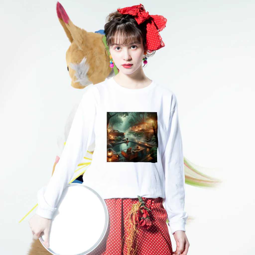 今夏期間限定販売。金福寿神社の知恵と金運を呼び込む動物キャラクターグッズの温泉でパソコン ロングスリーブTシャツの着用イメージ(表面)