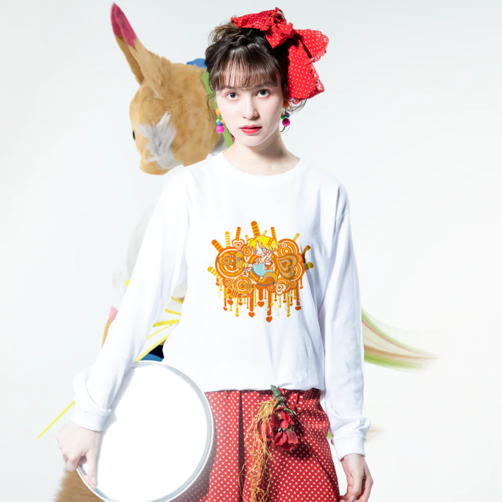 AURA_HYSTERICAのLolipop_Candy Long Sleeve T-Shirt :model wear (front)