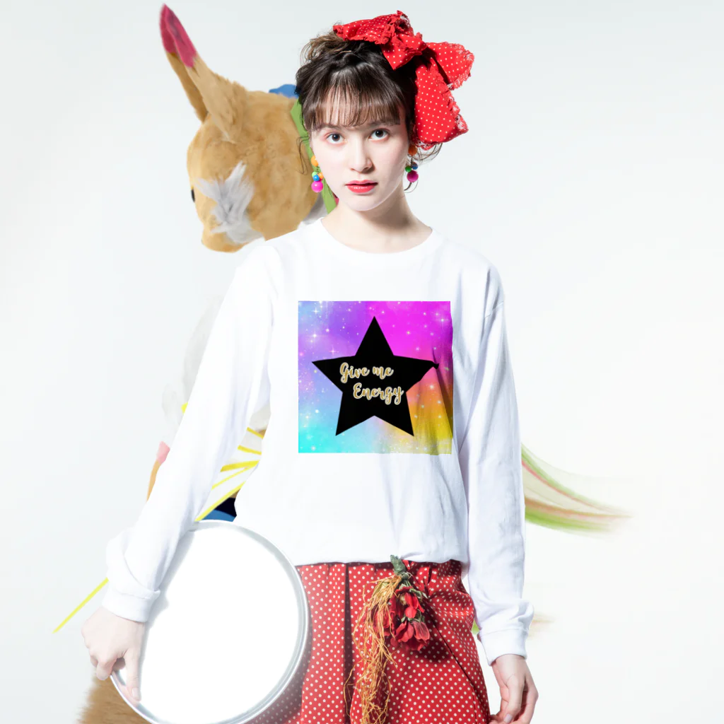 DOLUXCHIC RAYLOのGive me energy Star Long Sleeve T-Shirt :model wear (front)