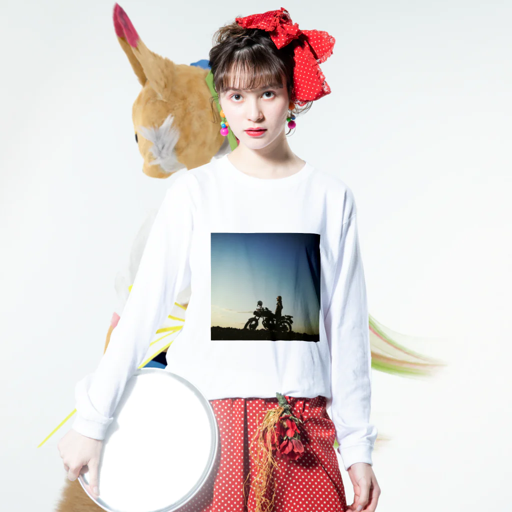 「日本人だろ？」のKIBOU Long Sleeve T-Shirt :model wear (front)