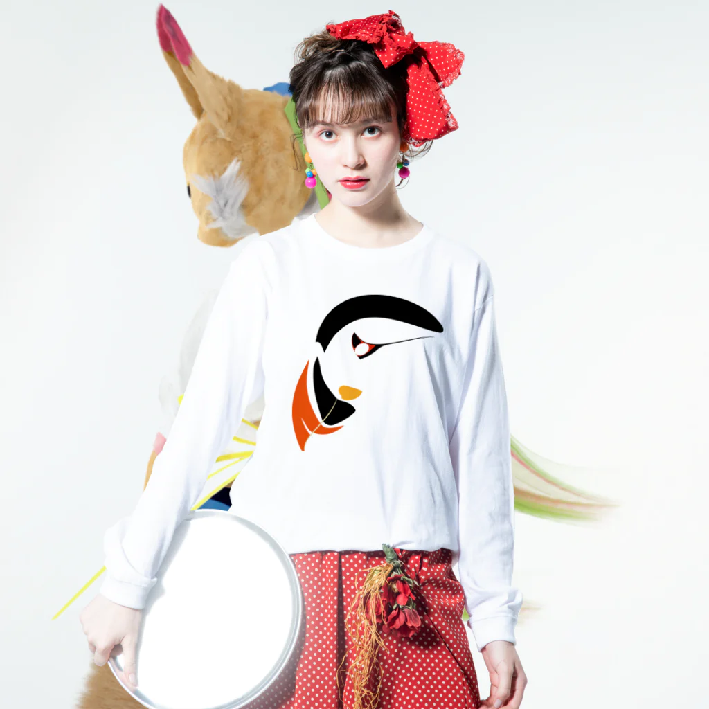 PB.DesignsのAtlantic Puffin ロングスリーブTシャツの着用イメージ(表面)