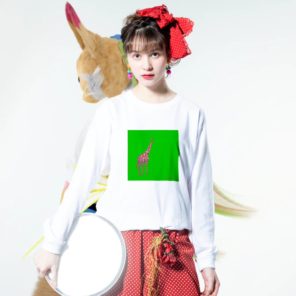 searchase(sachiyo.s)のanimal-blooming キリン Long Sleeve T-Shirt :model wear (front)