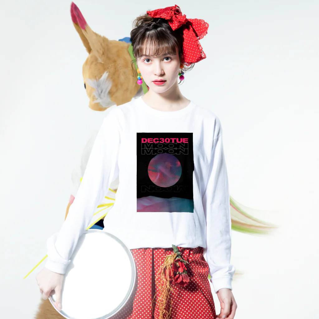 おうゆかのMOON ロングスリーブTシャツの着用イメージ(表面)