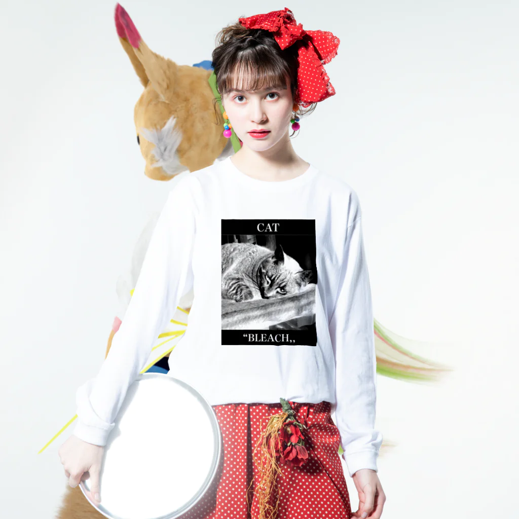 クリエイティブ鮫の反転 Long Sleeve T-Shirt :model wear (front)