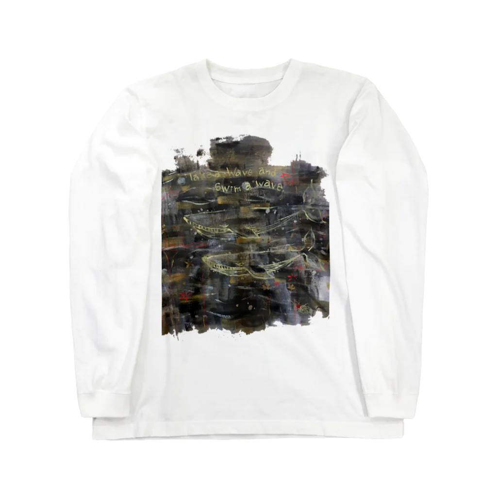 万福画工雑貨  仁屋   のSwim waves on the waves Long Sleeve T-Shirt