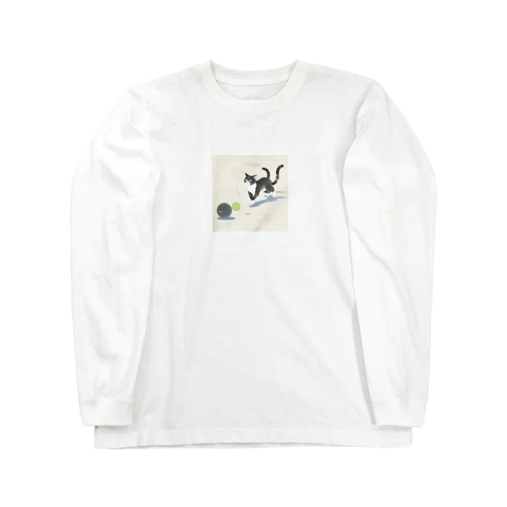 renkanのおもちゃで遊ぶかわいい猫🐈 Long Sleeve T-Shirt