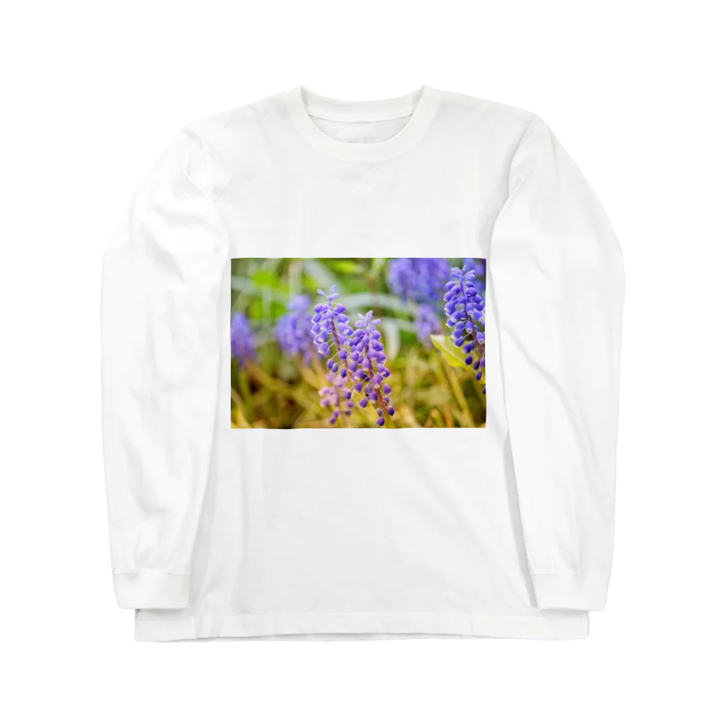 気まぐれ雪だるまのお花 ロングスリーブTシャツ