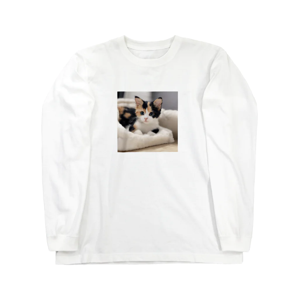 癒しリフレッシュの愛らしい子猫ちゃん Long Sleeve T-Shirt