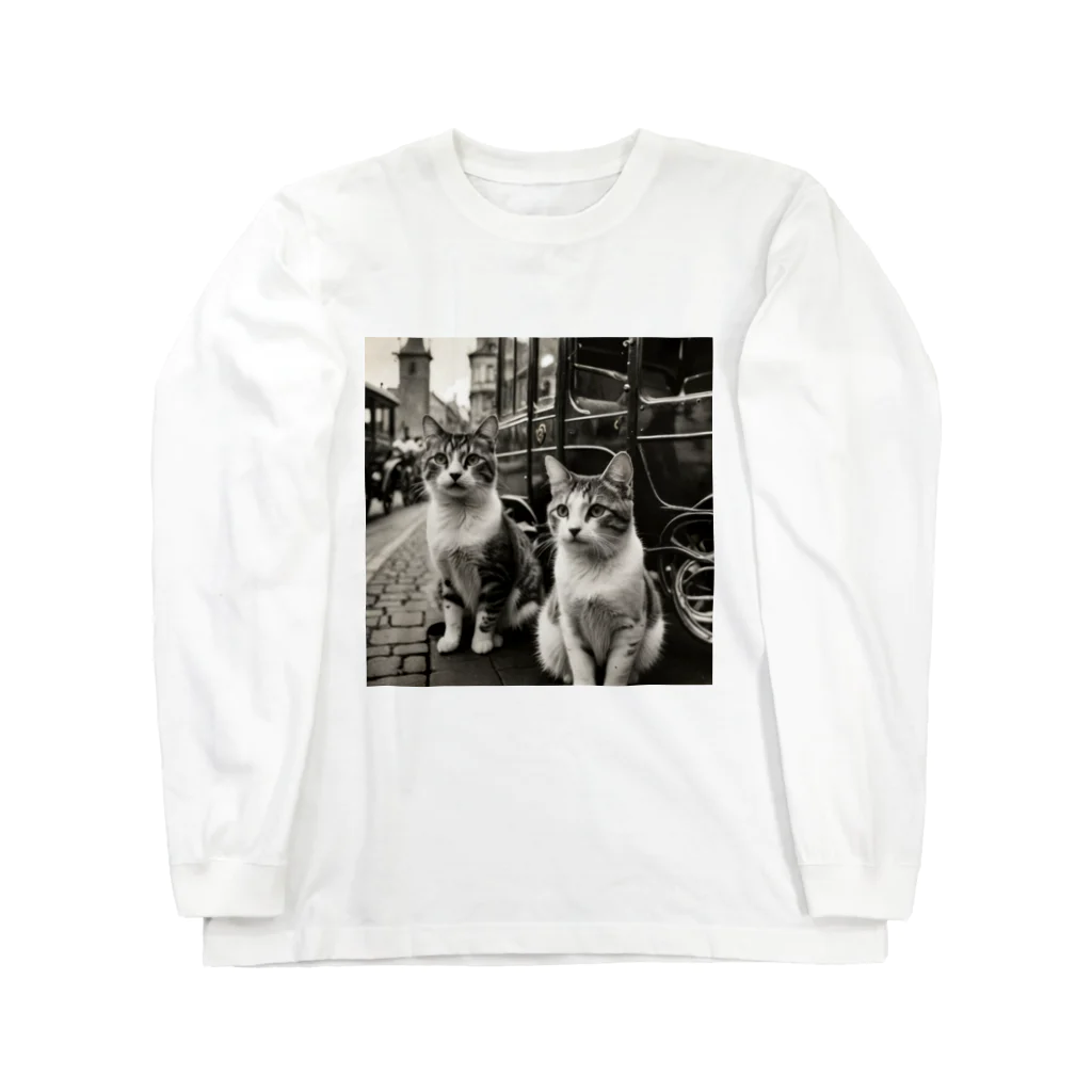 KIO MAKITAのねこと馬車 Long Sleeve T-Shirt