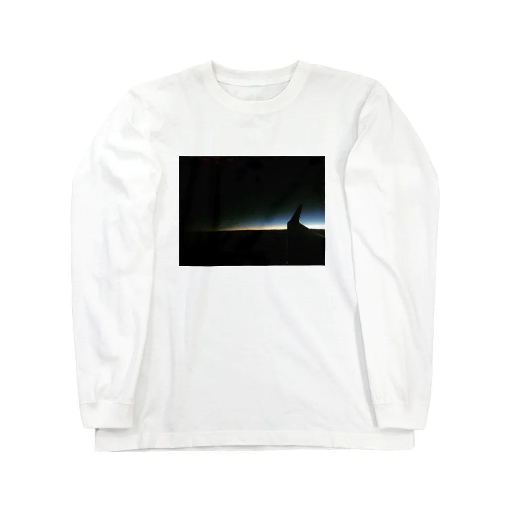 nechuの飛行機の翼 Long Sleeve T-Shirt