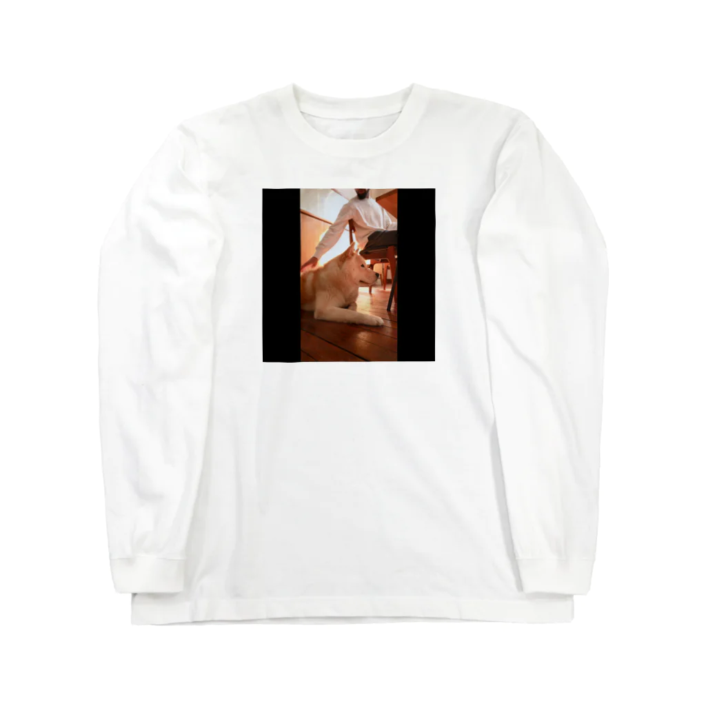 kaerinｰofficeの大好きな犬と一緒に撮った忠実な写真🐾 Long Sleeve T-Shirt