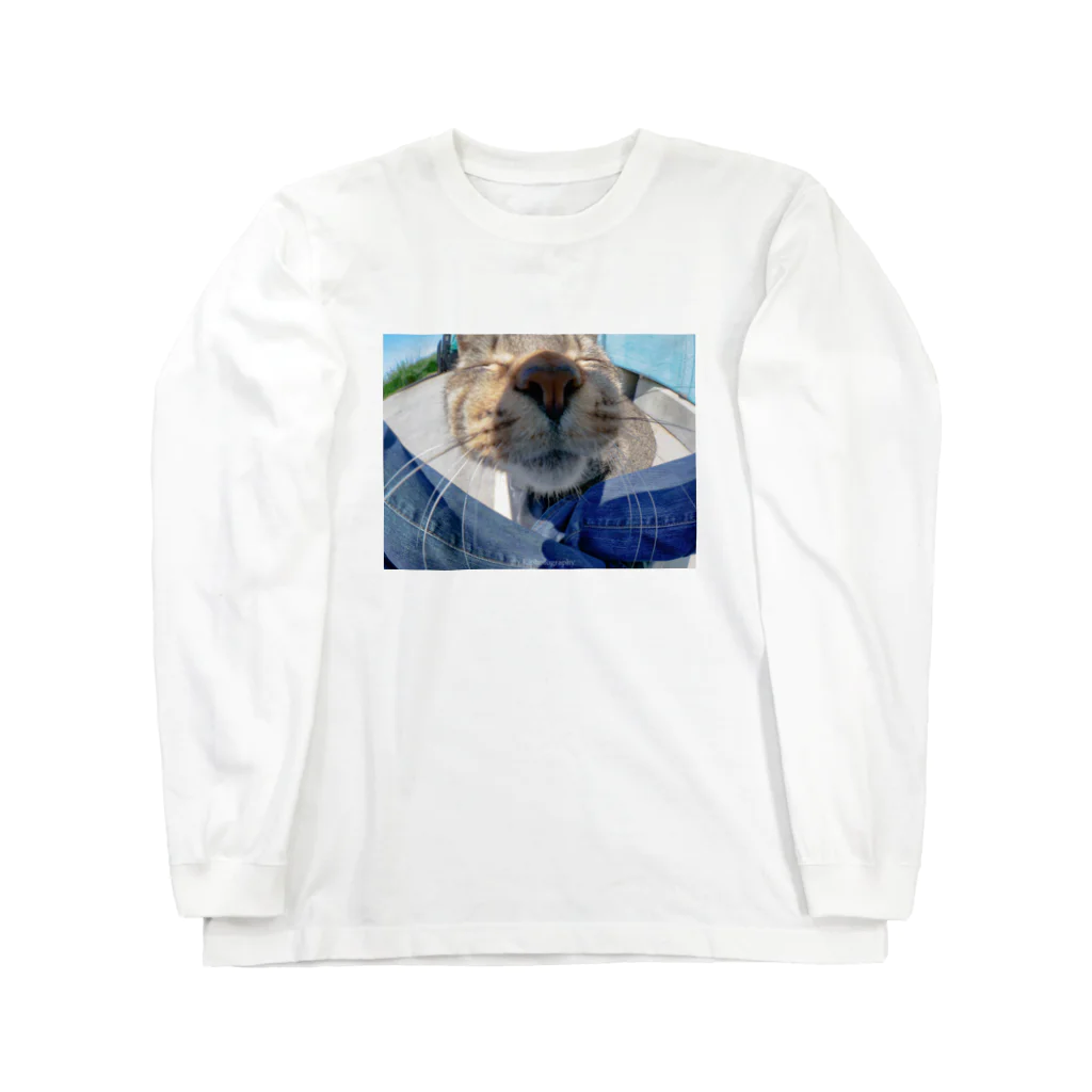 gamigami0829の魚眼越し猫ちゃん Long Sleeve T-Shirt