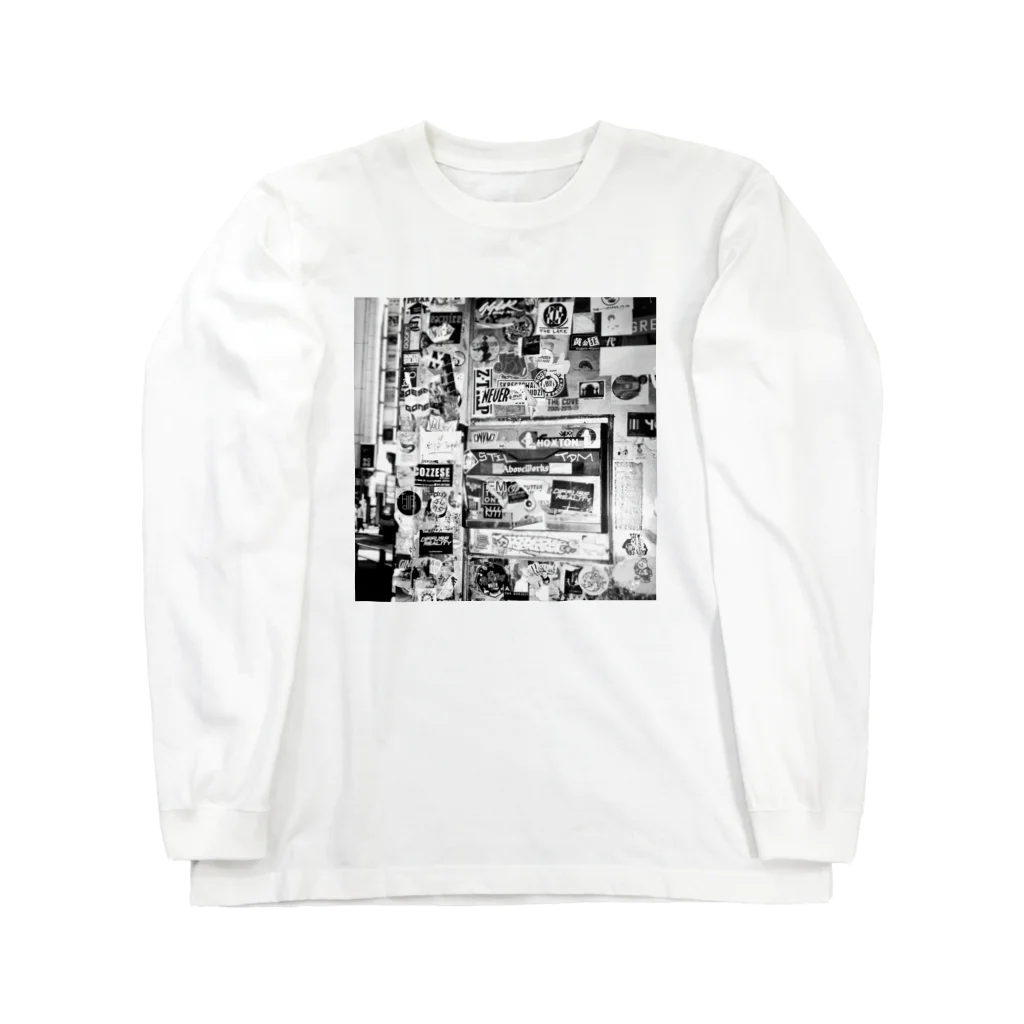 kio photo worksのShibuya wall photo Long Sleeve T-Shirt