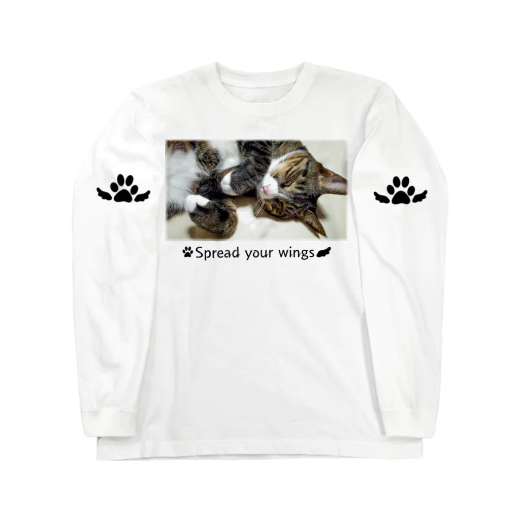 Cat in the Light（光の中の猫）の【猫】眠るキジトラ、Sleeping Beat -001 (text：Spread your wings) Long Sleeve T-Shirt