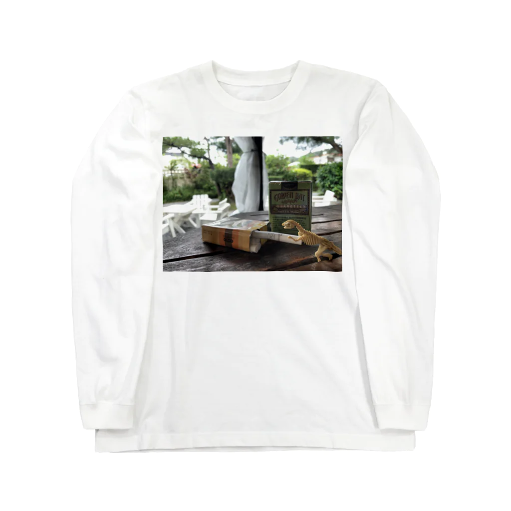 a_ha_26のタバコと恐竜 Long Sleeve T-Shirt