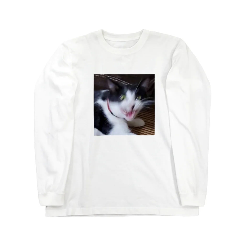 猫好きのご乱心ハチワレ猫 ロングスリーブTシャツ