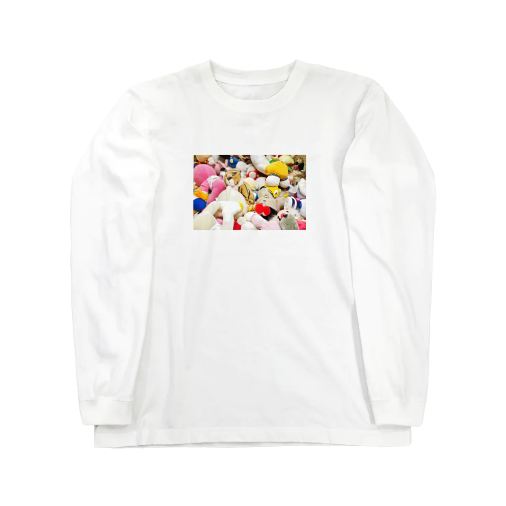 SAKURA スタイルの破棄され山積みされたぬいぐるみ ロングスリーブTシャツ