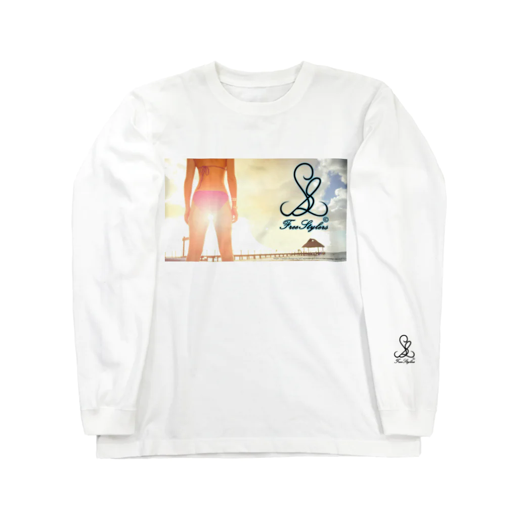 FreeStylersの【FreeStylers】 girl beachside Long Sleeve T-Shirt