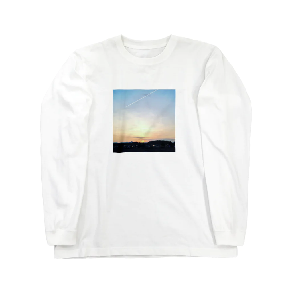 今日も酒がうめえの夕焼けと飛行機雲 Long Sleeve T-Shirt