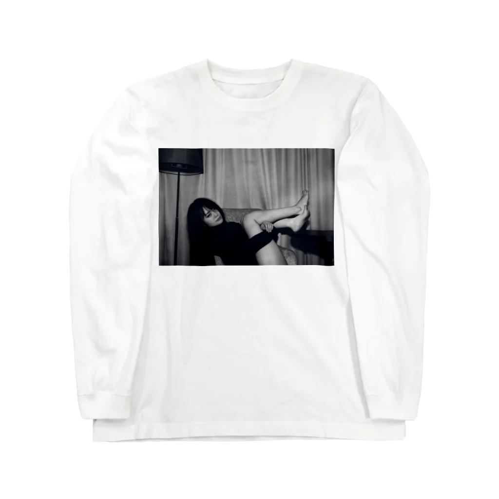 YOSHIKI'S PHOT SHOPのModel 小西礼「HOTELS...」 Long Sleeve T-Shirt