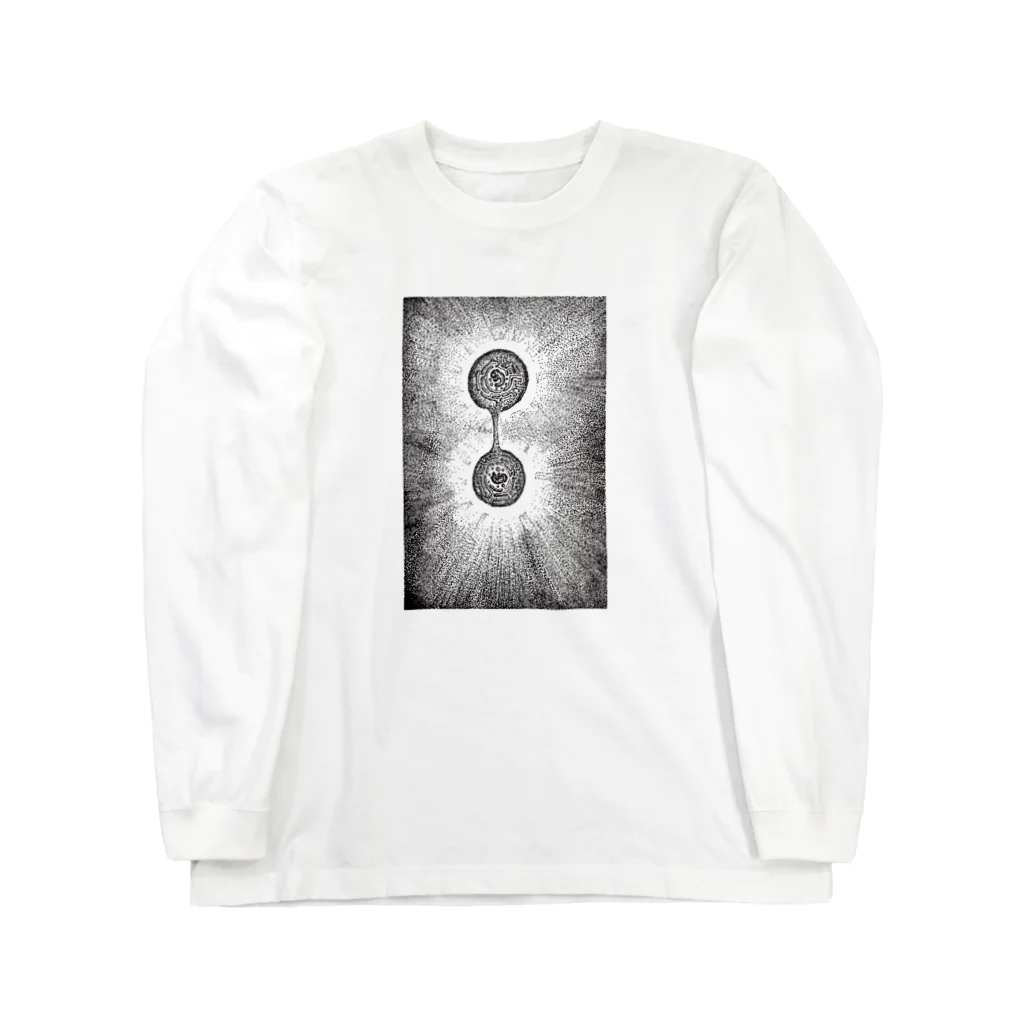 gallery 246 produced by Gpsy artworksのEGGS IN HUMAN HISTORY ロングスリーブTシャツ