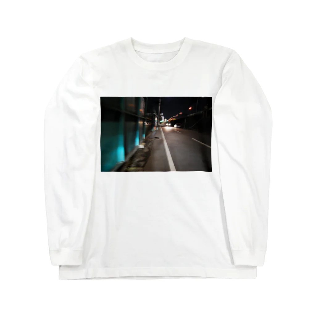 fantomestreetwearのSneaking at night ロングスリーブTシャツ