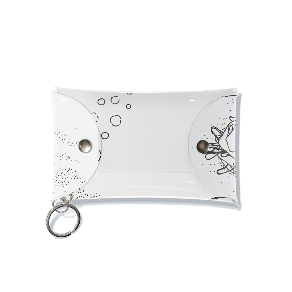 mknのDisappear and disappear Mini Clear Multipurpose Case