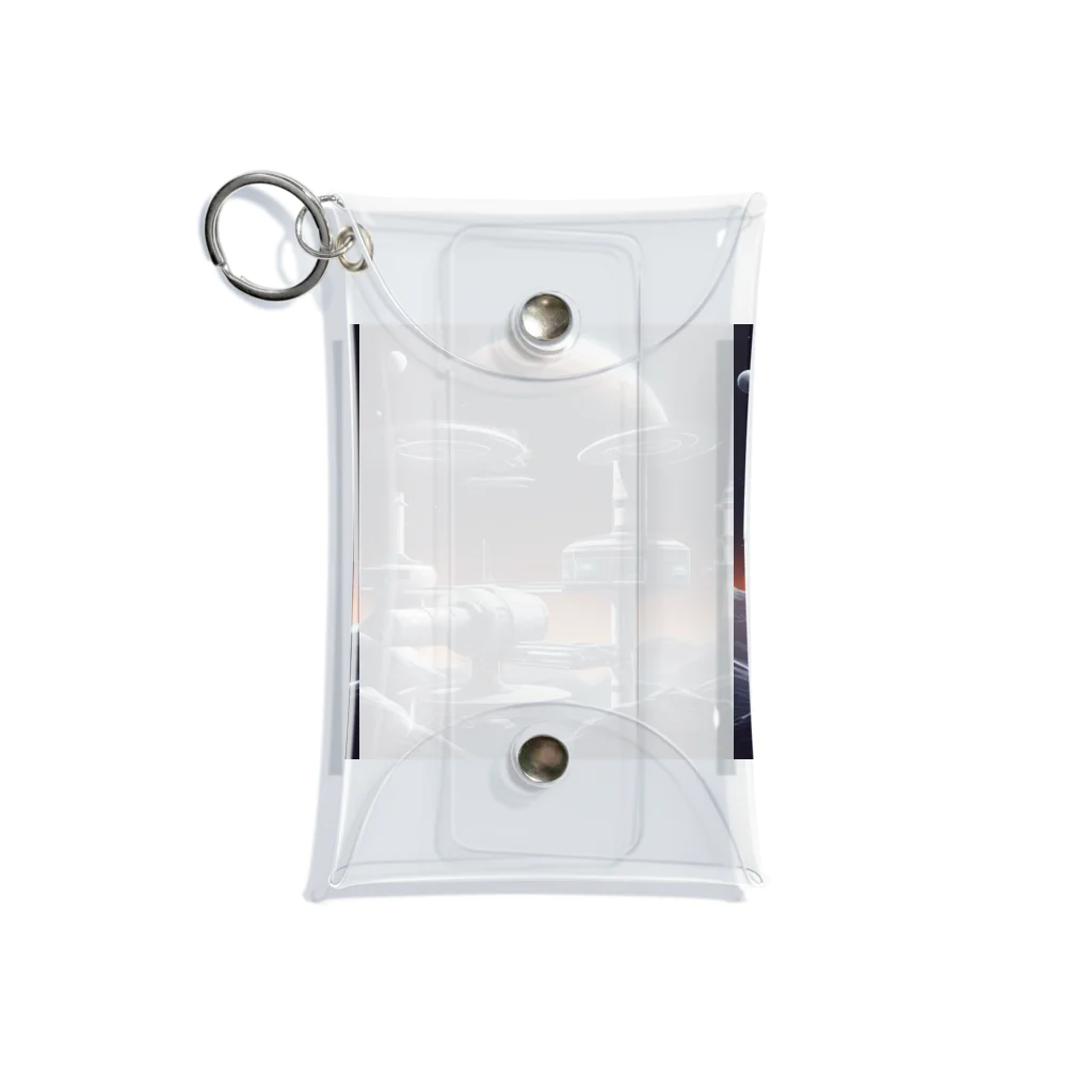 Banksy-sの1. Futura Space Station Mini Clear Multipurpose Case