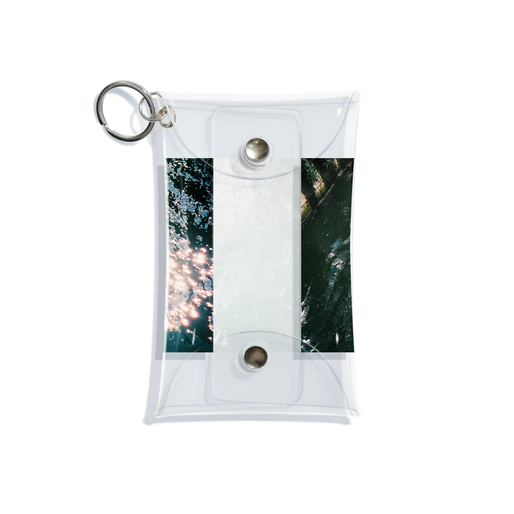 yuritakoのriver Mini Clear Multipurpose Case