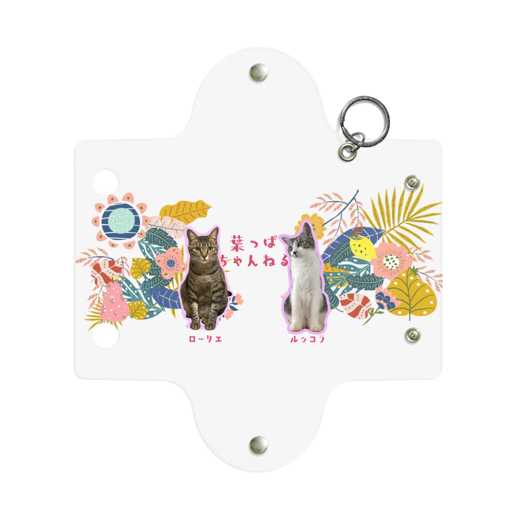 🍀葉っぱちゃんねる🍀の葉っぱ猫の葉っぱまみれ（白） Mini Clear Multipurpose Case