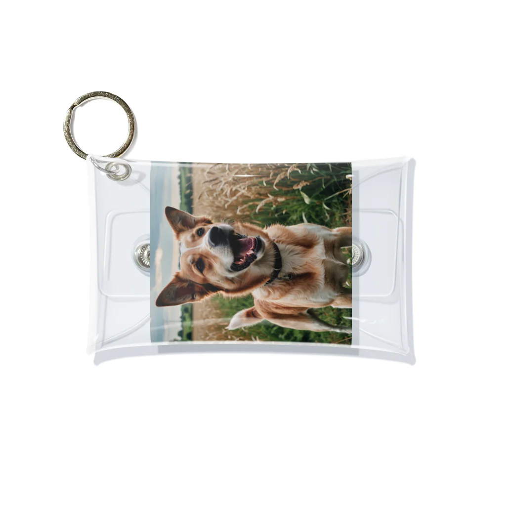 kokin0の畑で微笑む犬 dog smailing in the ground Mini Clear Multipurpose Case