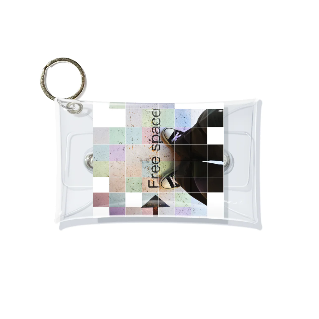 yuuchannnのfree space Mini Clear Multipurpose Case