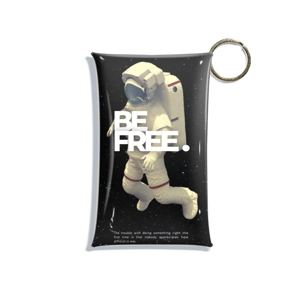 jsanのBE FREE Mini Clear Multipurpose Case
