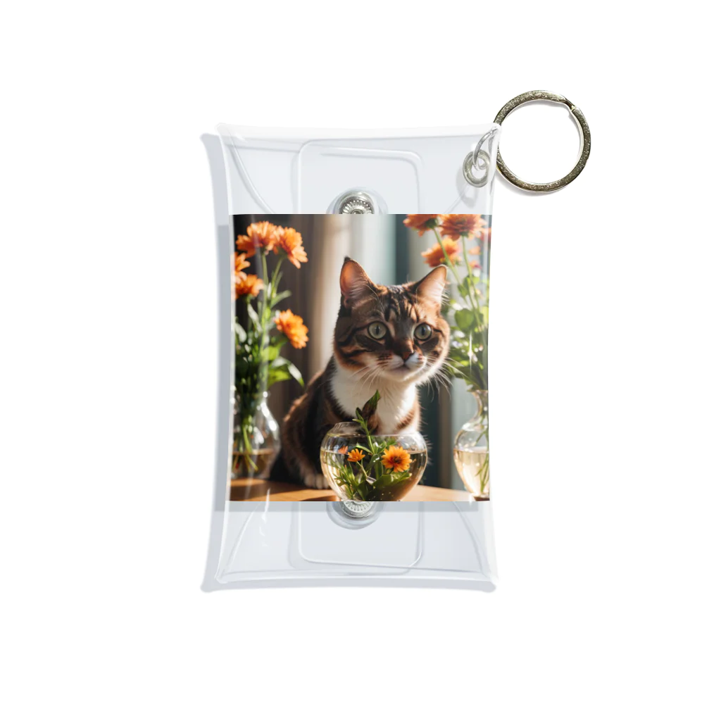 amaneiro___のお花のむこうに何かを見つけた猫 Mini Clear Multipurpose Case