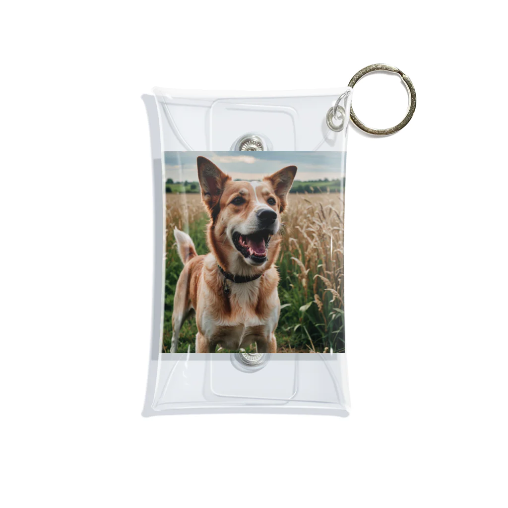 kokin0の畑で微笑む犬 dog smailing in the ground Mini Clear Multipurpose Case