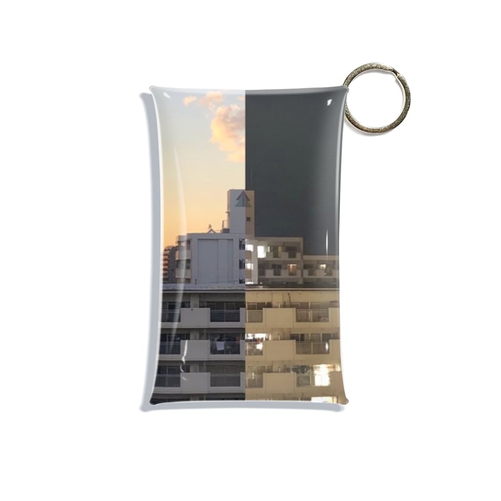 世界の終わりと夜明け前 Mini Clear Multipurpose Case By リョウコ Saihate Suzuri 世界の終わりと夜明け前 Mini Clear Multipurpose Case By リョウコ Saihate Suzuri
