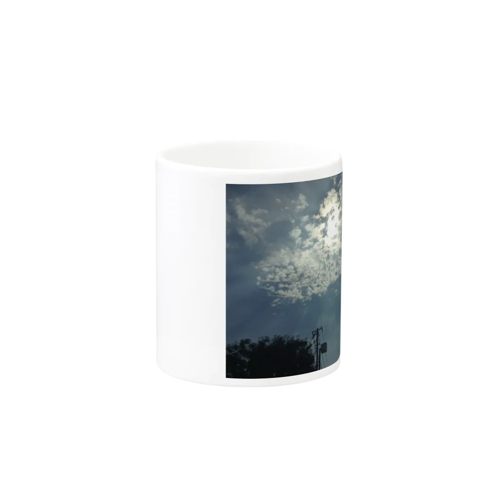 猫雫の雲の中の太陽 Mug :other side of the handle