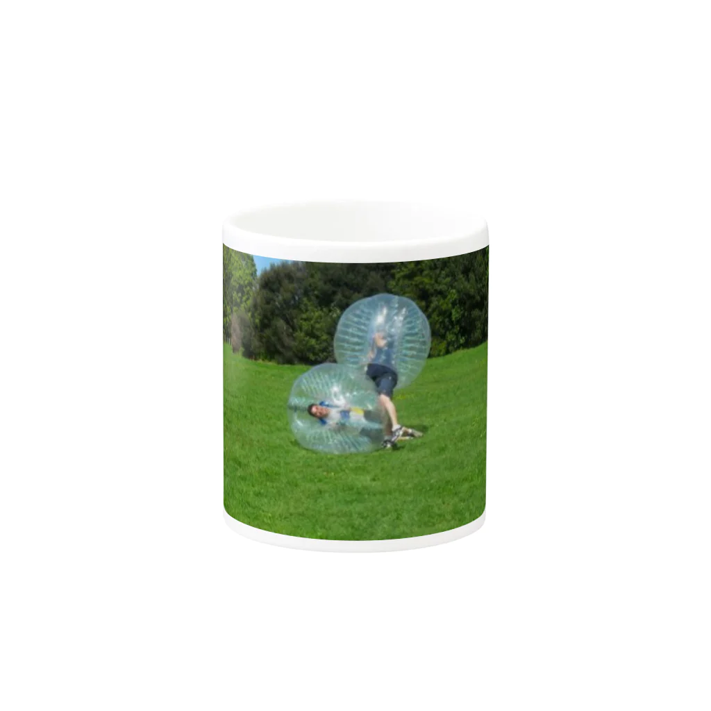 ¿POR QUÉ ELEGIR BUBBLE FOOTBALL?のBubble Futbol Columbia -6 BOLAS Mug :other side of the handle