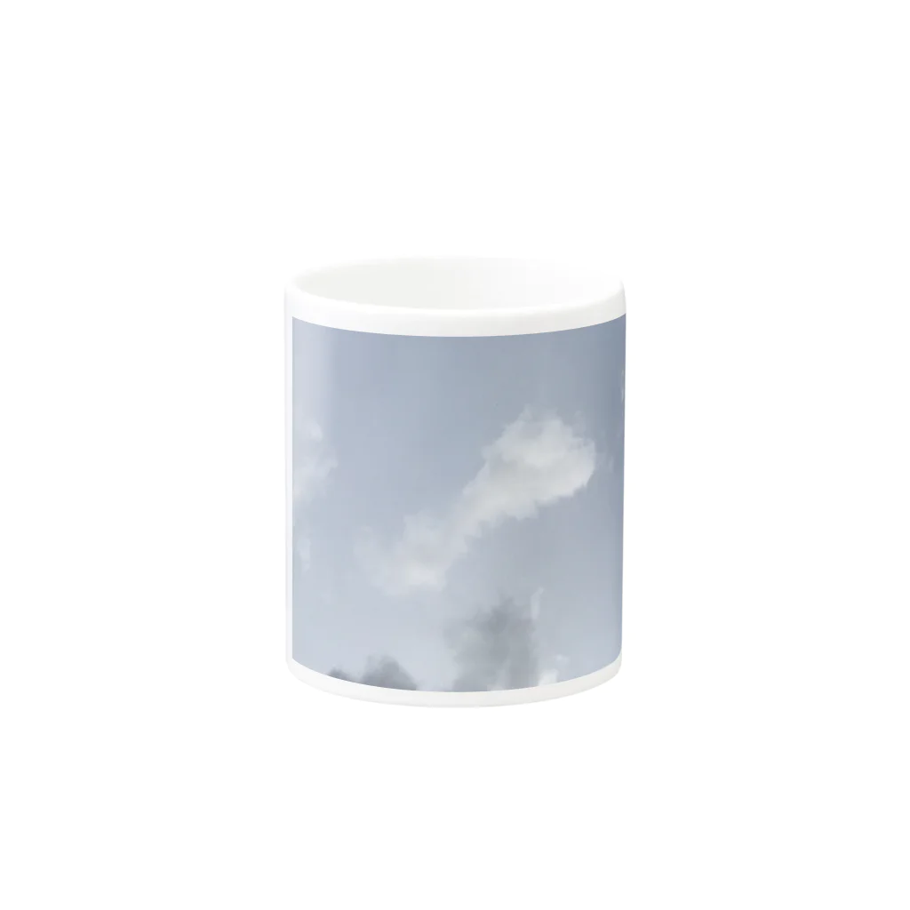 trickNFTartのblue sky Mug :other side of the handle