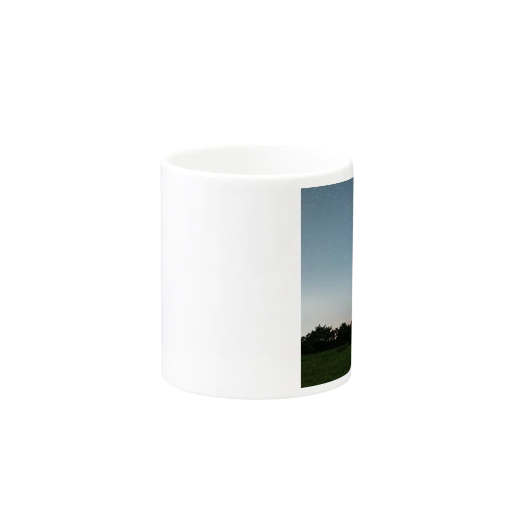 Shintaro Tsushima | 青森の絶景カメラマンのネオワイズ彗星 Mug :other side of the handle