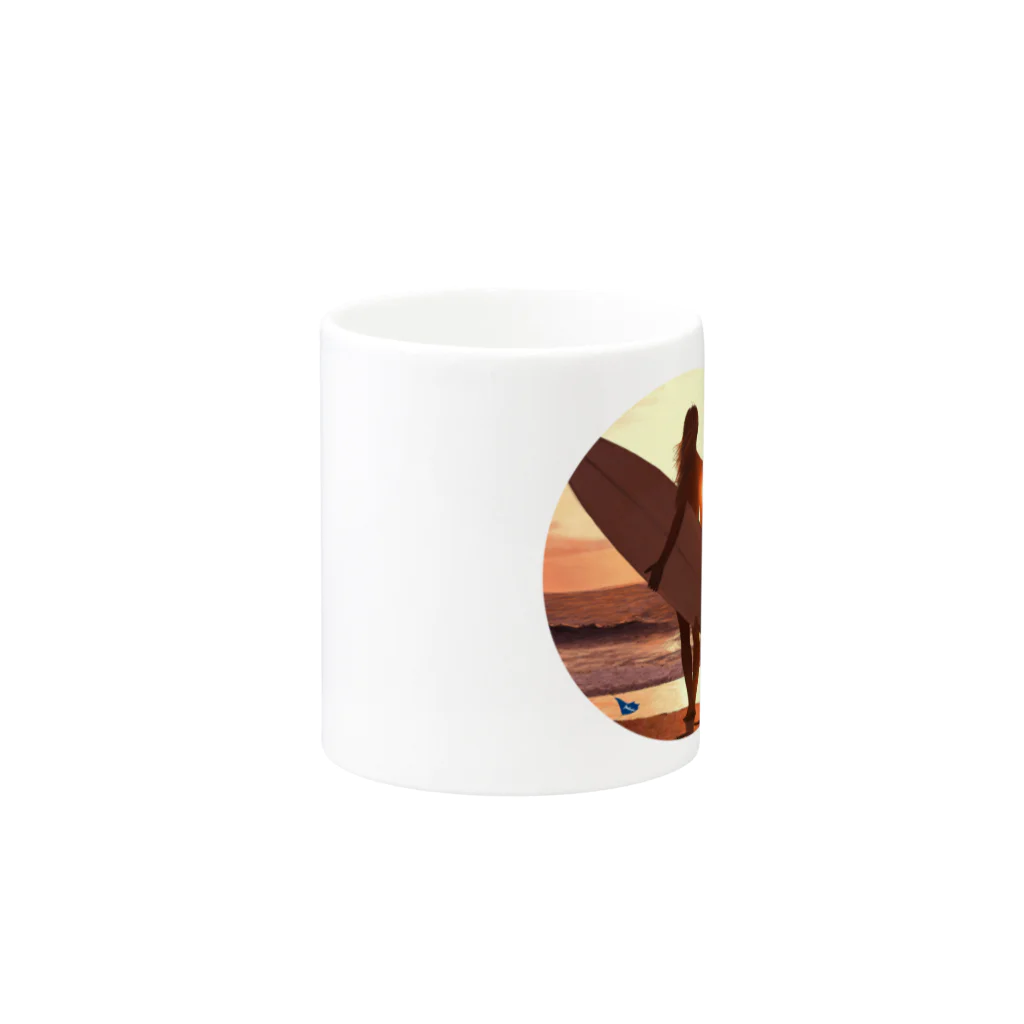 syachi工房のWave watching girl Mug :other side of the handle