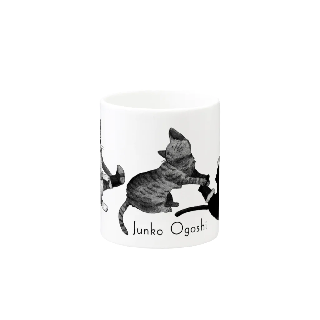 Junko Ogoshi original goodsのブーツは苦手 take off boots Mug :other side of the handle