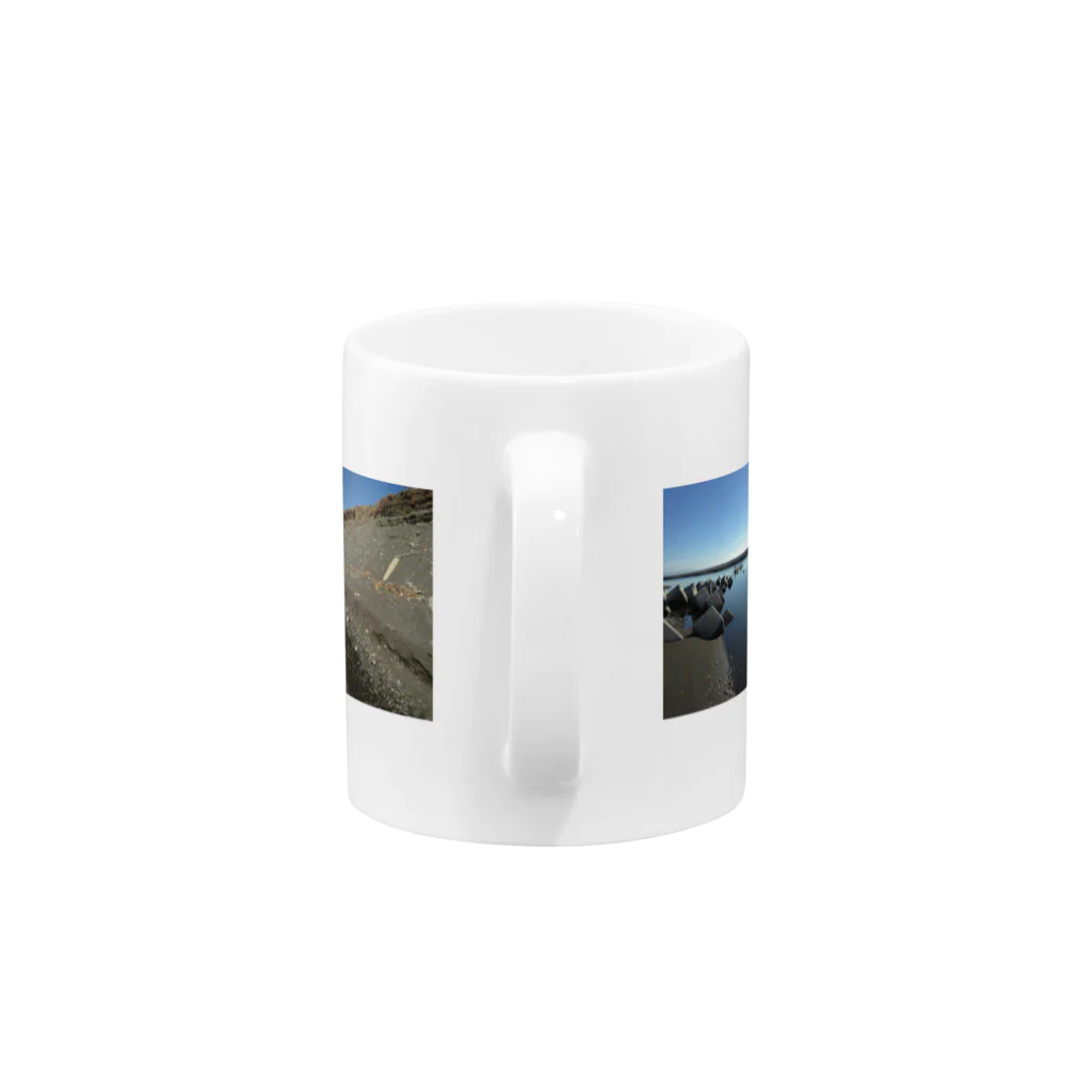 B.boneの静かな海 Mug :handle