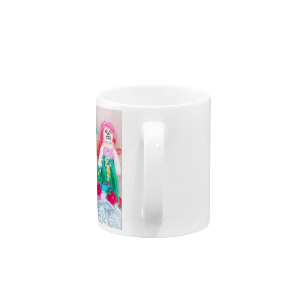 サヤパトリのカラベラちゃん Mug :handle