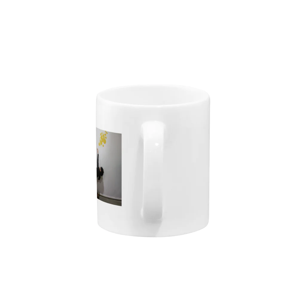 MCTオイルが標準装備のからまる Mug :handle