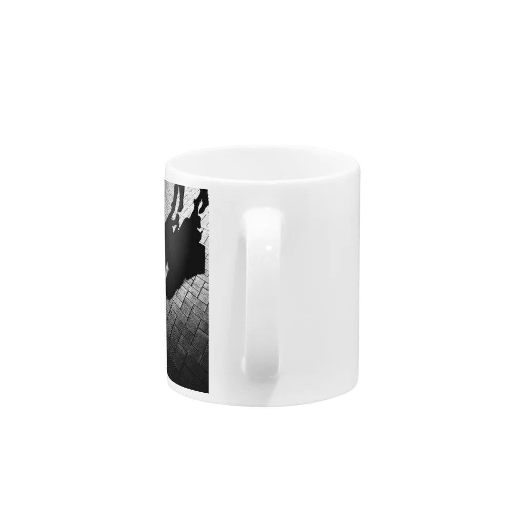 ジェニファーのKeep Movin' Mug :handle