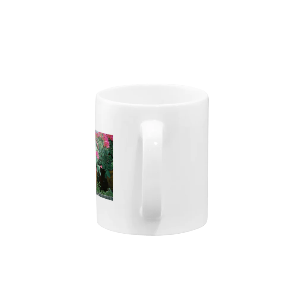 yokototate73のブーゲンビリアを抱きしめて Mug :handle