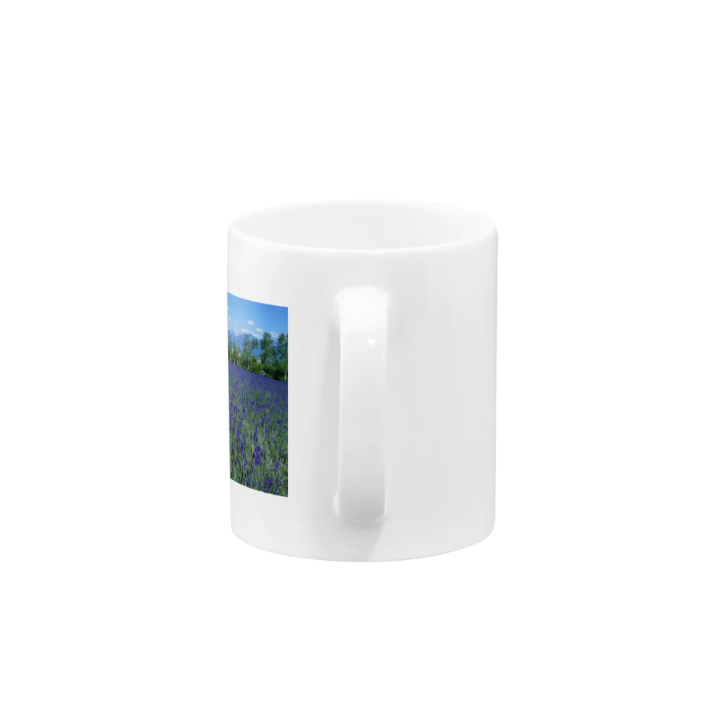 hrmiのラベンダー畑 Mug :handle