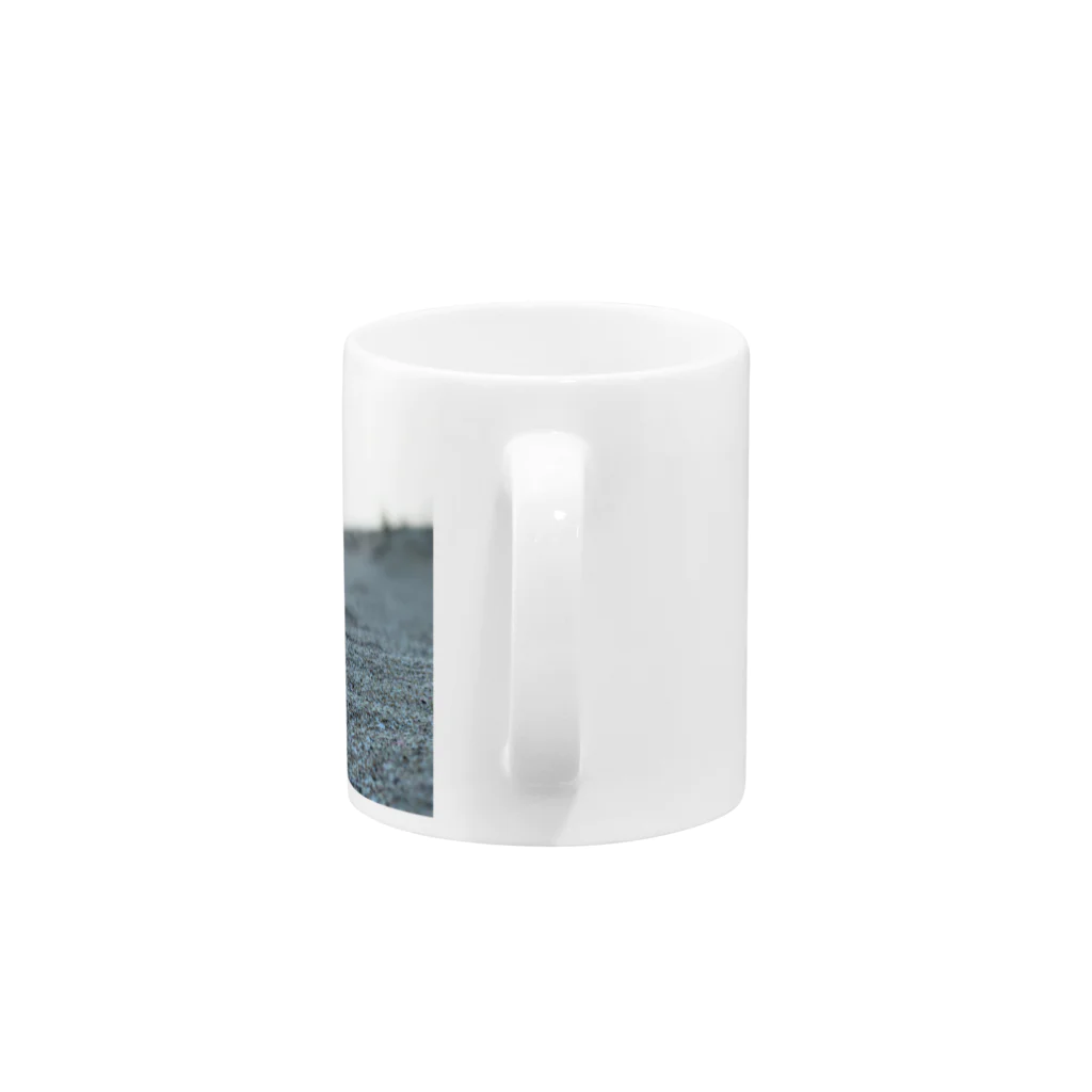 Satakaの朝方の浜辺 Mug :handle